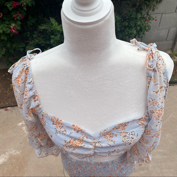 Showpo Floral Two Piece Crop Top with Skirt size 6 - Picture 9 of 9